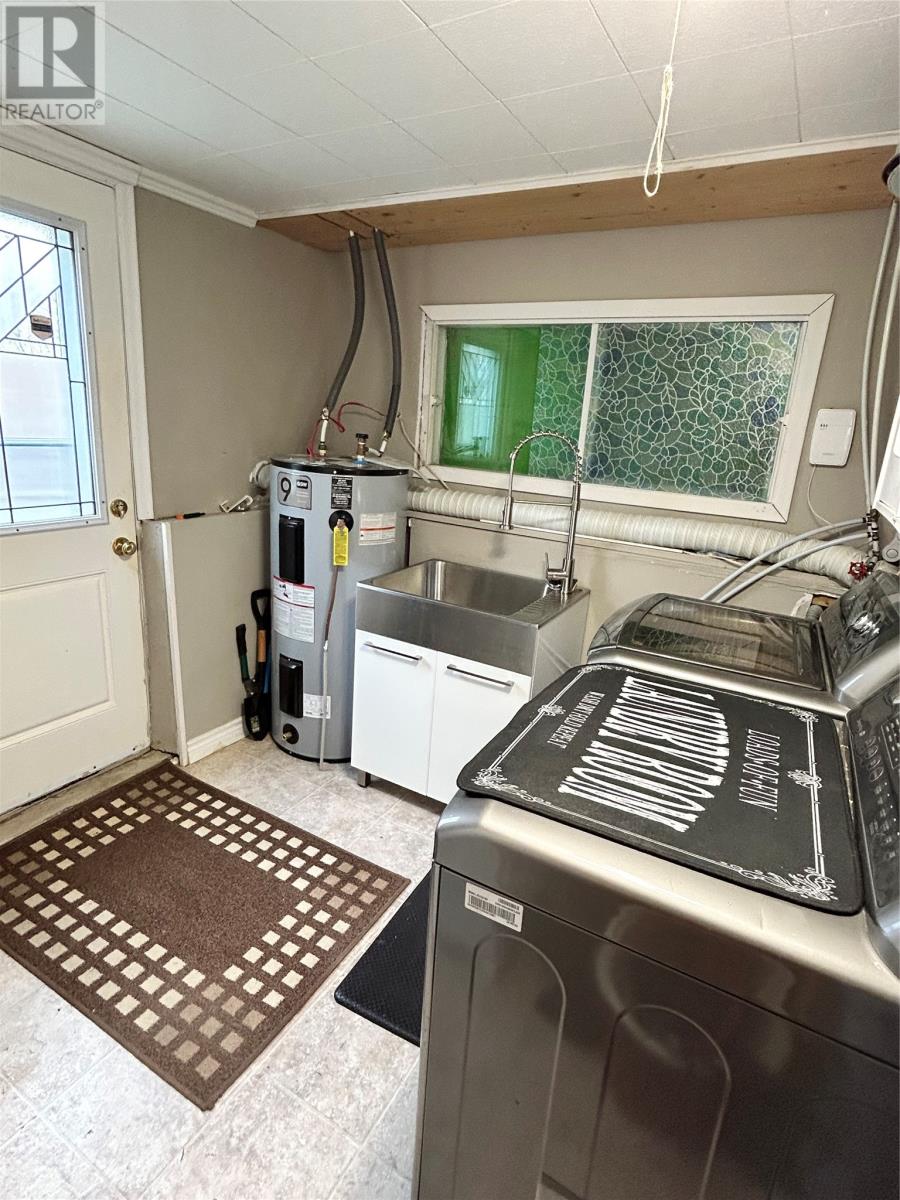 54 Lawlors Road, Paradise, Newfoundland & Labrador  A1L 3N9 - Photo 29 - 1298292