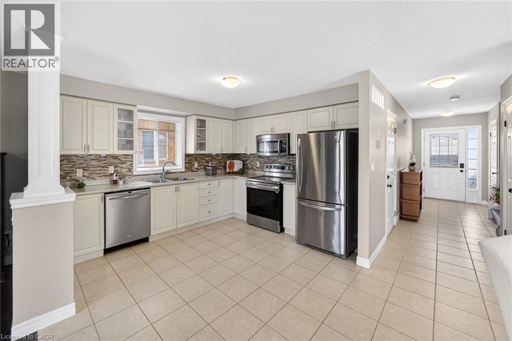 21 Mullin Drive, Guelph, Ontario  N1E 0E1 - Photo 4 - 40822854