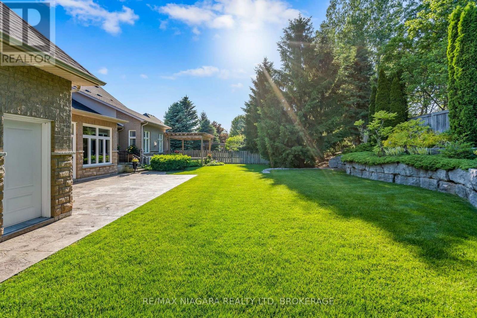 6775 Domenic Crescent, Niagara Falls, Ontario  L2J 4L5 - Photo 43 - X13525692