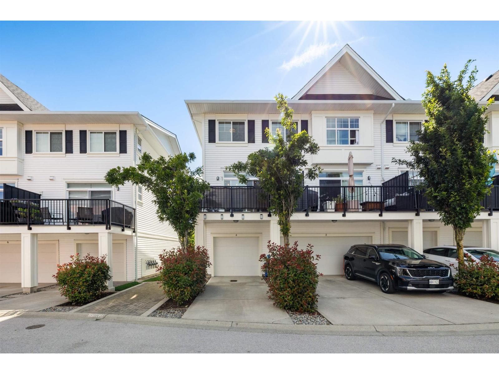 4 27735 Roundhouse Drive, Abbotsford, British Columbia  V4X 0B9 - Photo 2 - R3144547