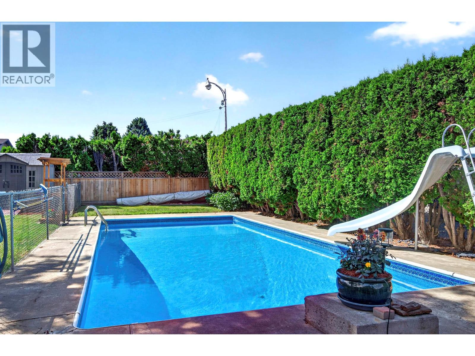 Listing image 52