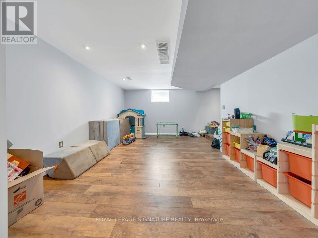 31 Ingram Drive, Guelph, Ontario  N1E 0B1 - Photo 12 - X13546324