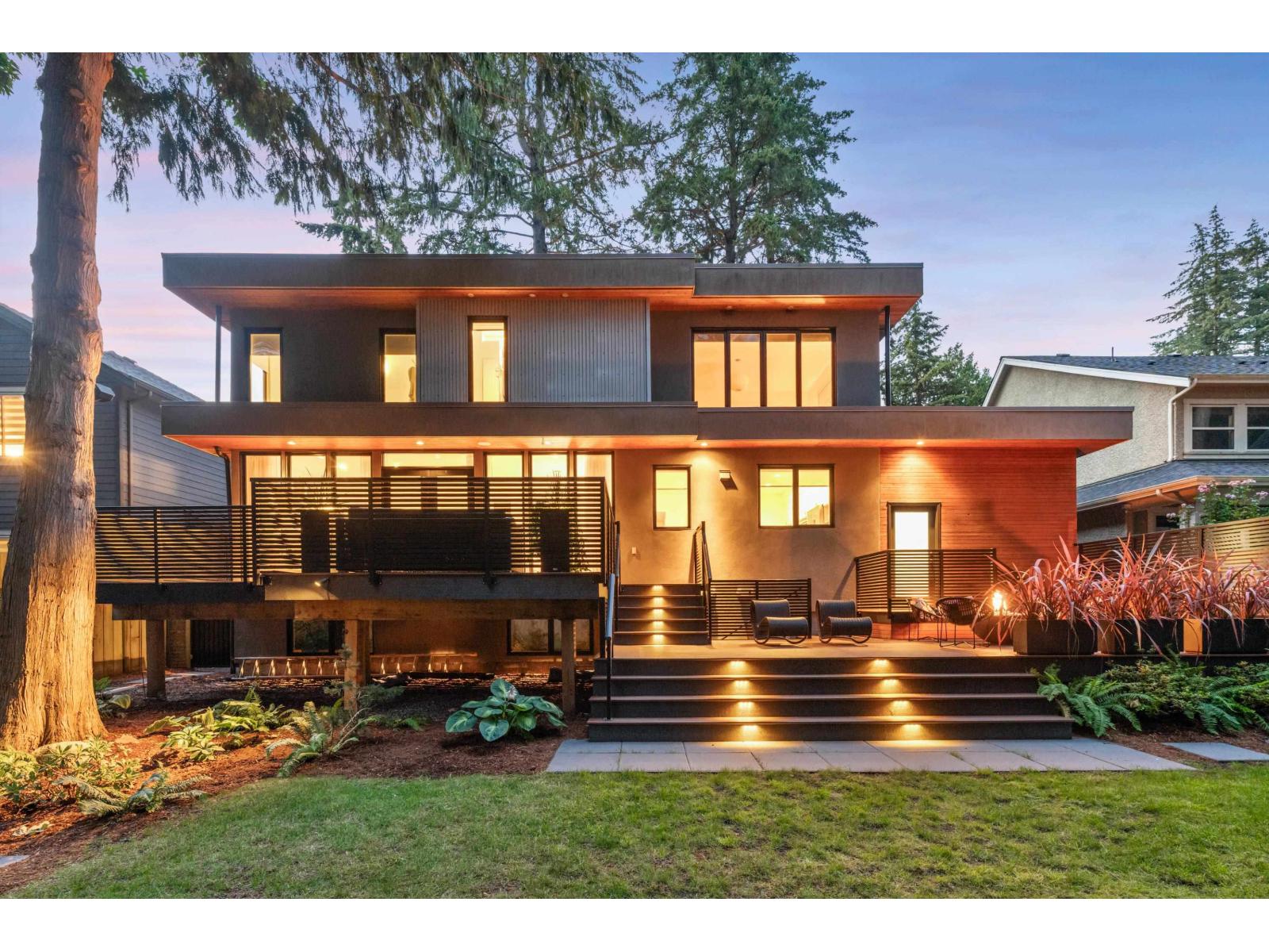 13038 14a Avenue, Surrey, British Columbia  V4A 1J1 - Photo 11 - R3144813