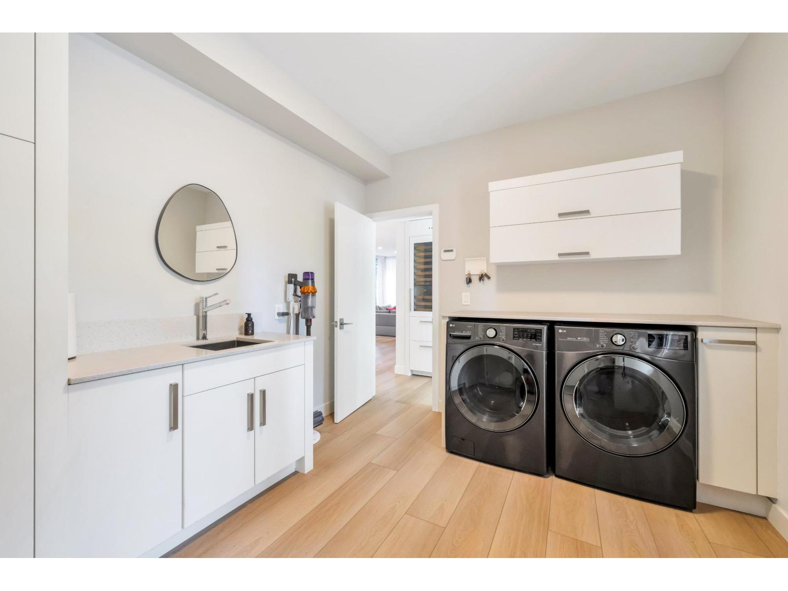13038 14a Avenue, Surrey, British Columbia  V4A 1J1 - Photo 23 - R3144813