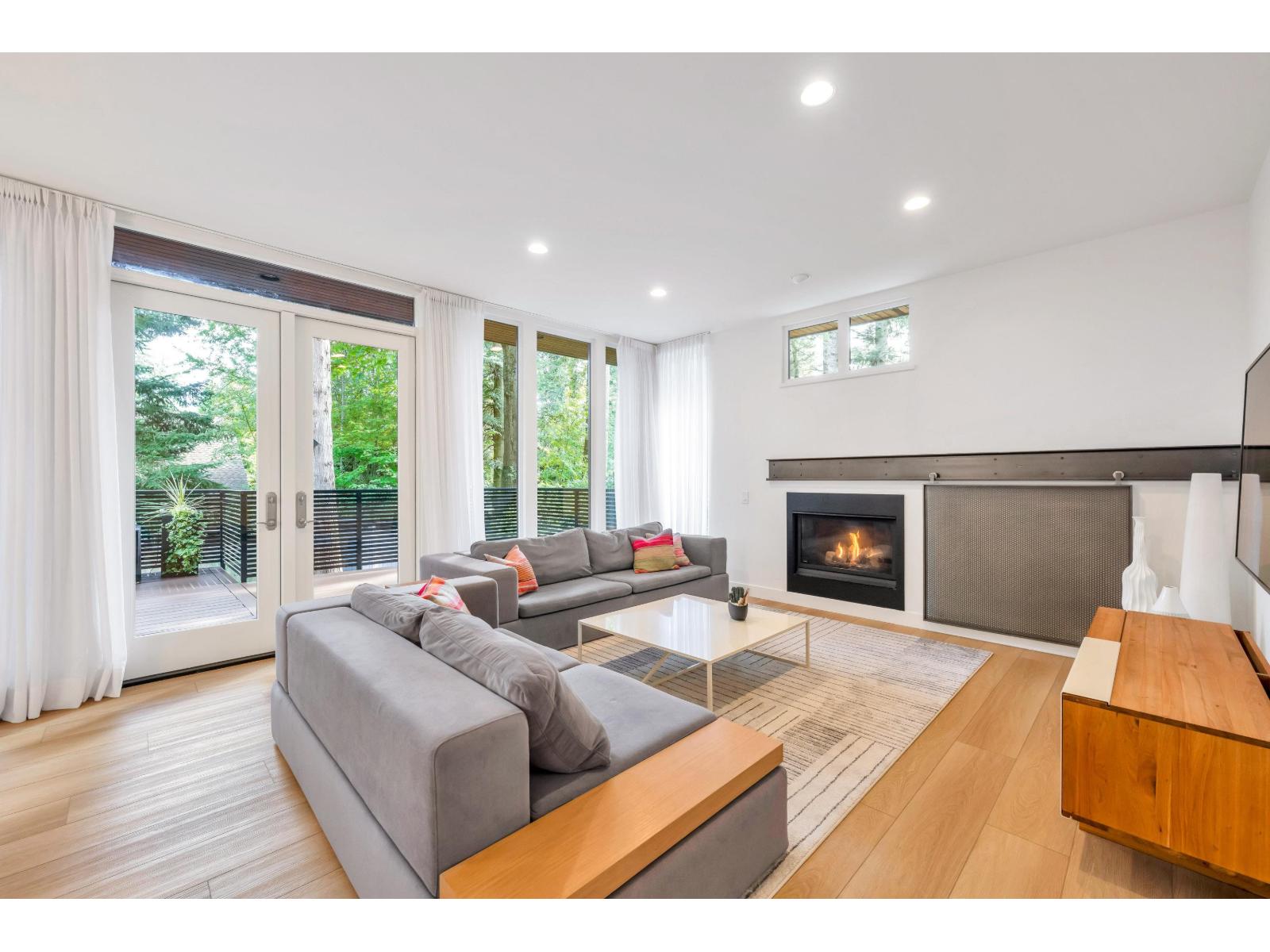 13038 14a Avenue, Surrey, British Columbia  V4A 1J1 - Photo 13 - R3144813