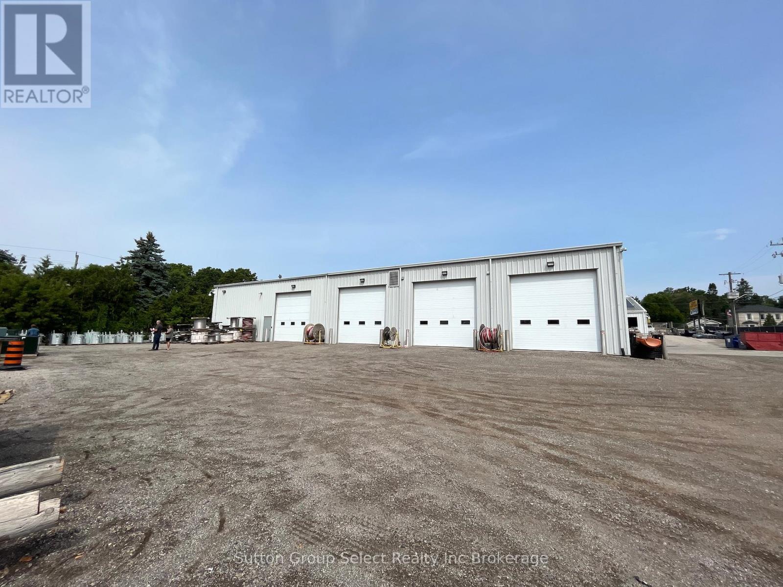 143 Bell Street E, Ingersoll, Ontario  N5C 2N9 - Photo 36 - X12396036