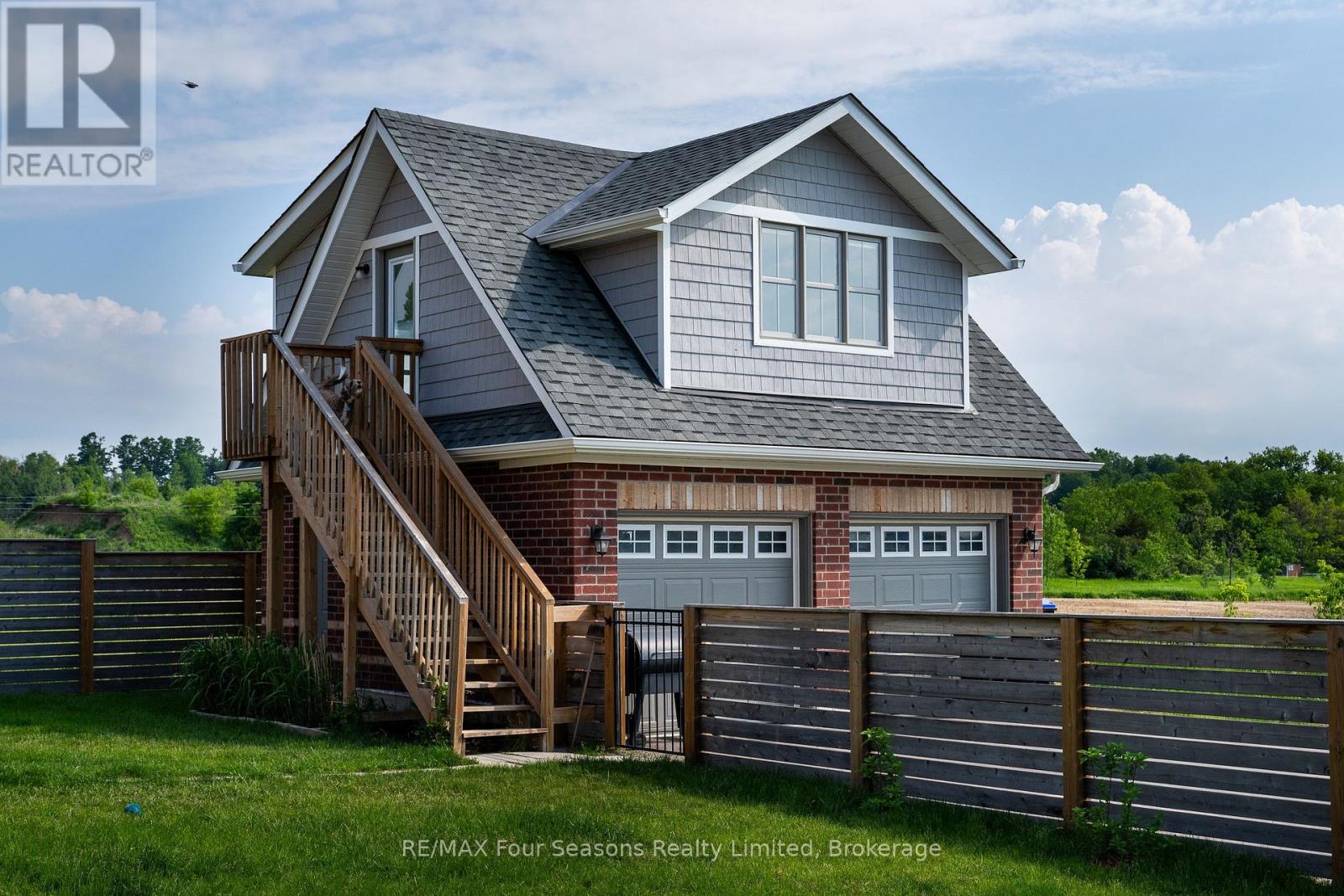 46 Francis Street E, Clearview, Ontario  L0M 1G0 - Photo 4 - S13544744