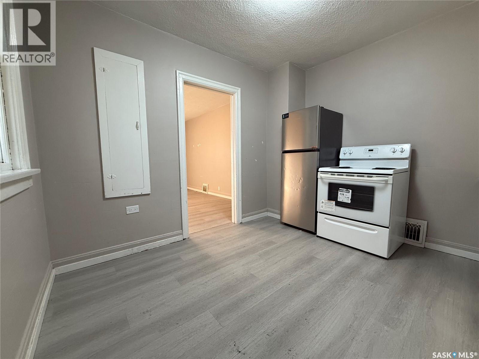 1705 Quebec Street, Regina, Saskatchewan  S4P 1J4 - Photo 6 - SK042143