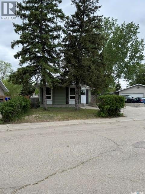 30 Shore Bay, Regina, Saskatchewan  S4R 7H6 - Photo 3 - SK042123
