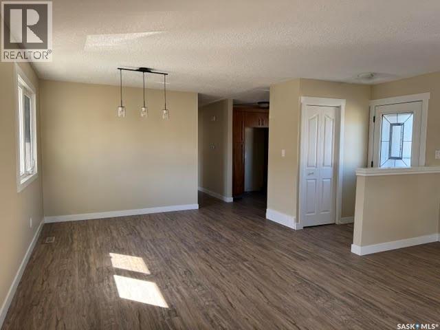 30 Shore Bay, Regina, Saskatchewan  S4R 7H6 - Photo 7 - SK042123