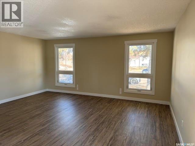 30 Shore Bay, Regina, Saskatchewan  S4R 7H6 - Photo 8 - SK042123