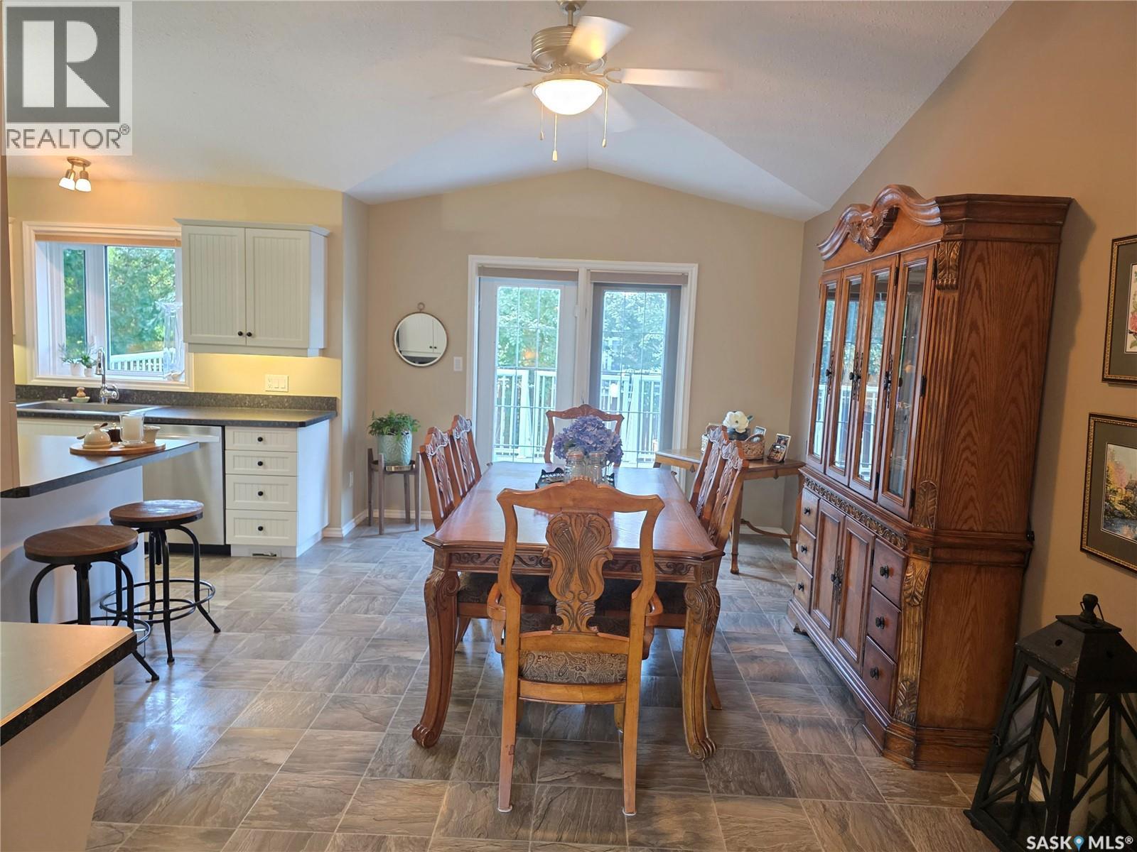 11 Reid Crescent, Outlook, Saskatchewan  S0L 2N0 - Photo 15 - SK042058