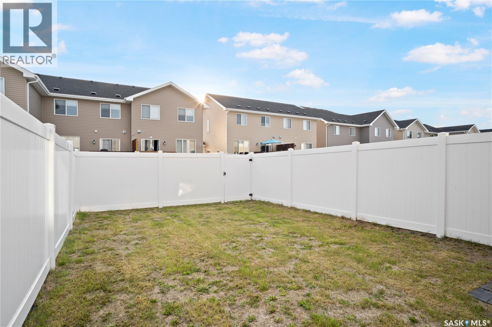 3238 Green Stone Road, Regina, Saskatchewan  S4V 3R3 - Photo 28 - SK042054
