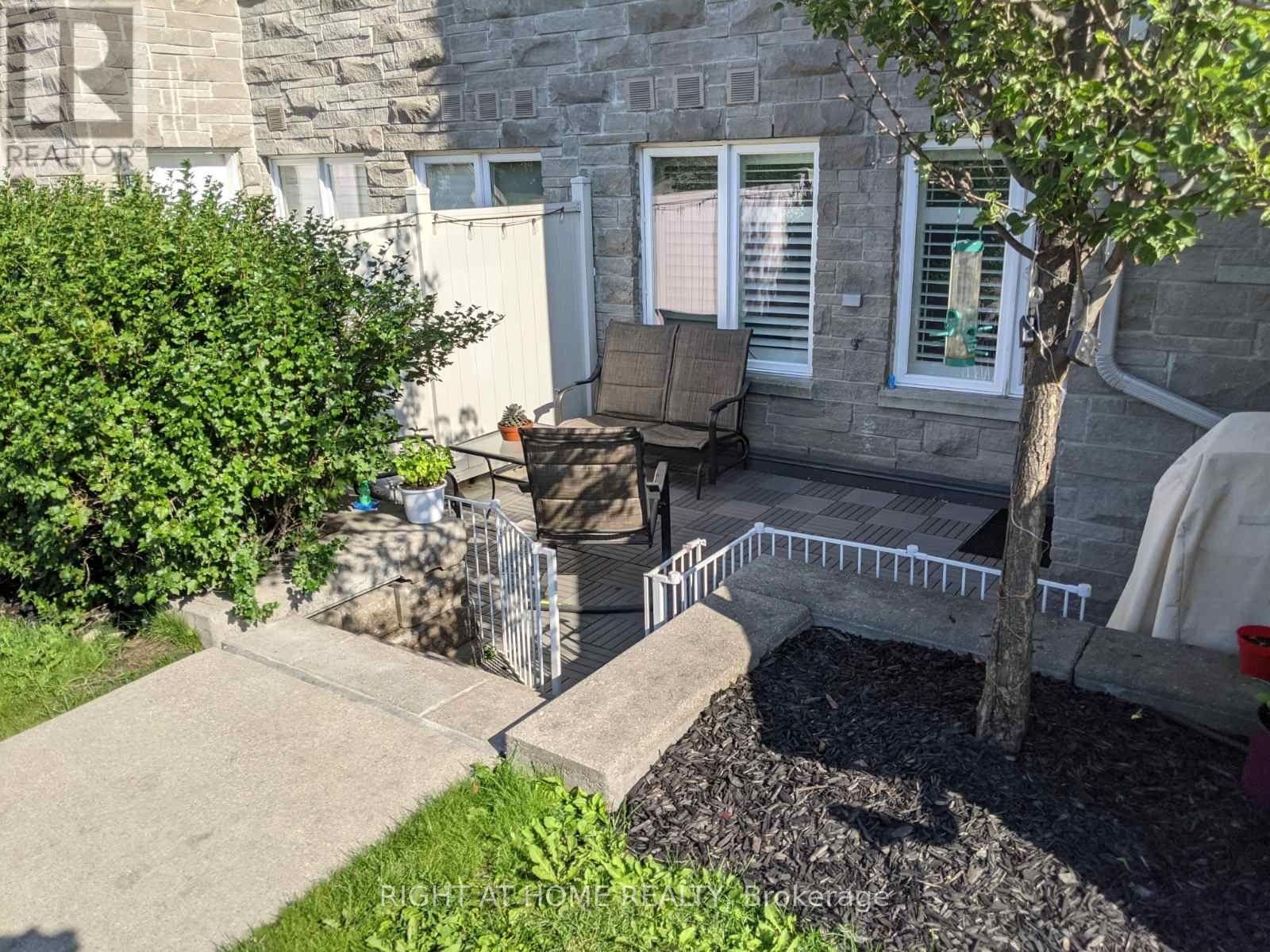 104 - 5 Richgrove Drive E, Toronto, Ontario  M9R 0A3 - Photo 5 - W13541200