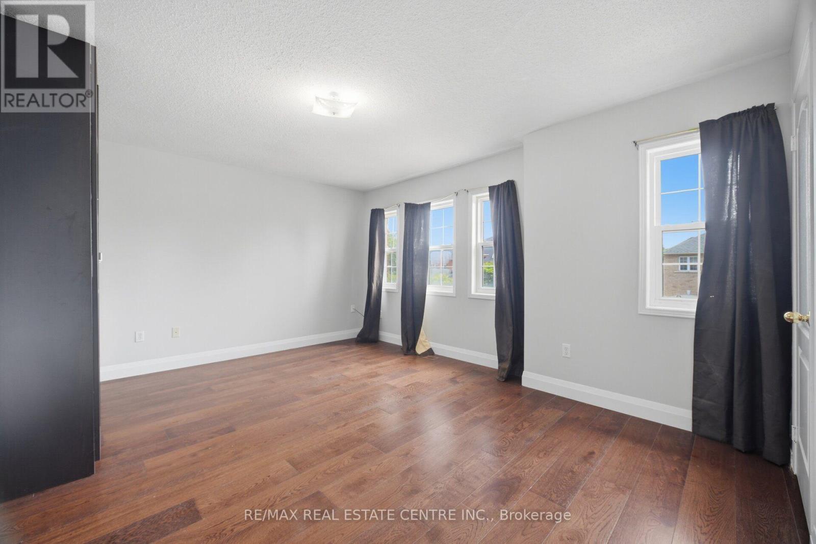 Upper Level - 3857 Brinwood Gate, Mississauga, Ontario  L5M 7H3 - Photo 28 - W13544868