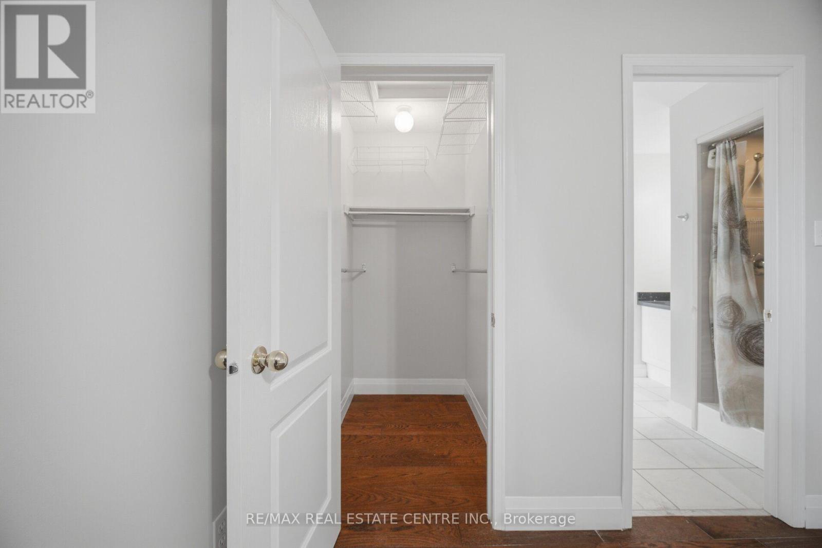Upper Level - 3857 Brinwood Gate, Mississauga, Ontario  L5M 7H3 - Photo 25 - W13544868