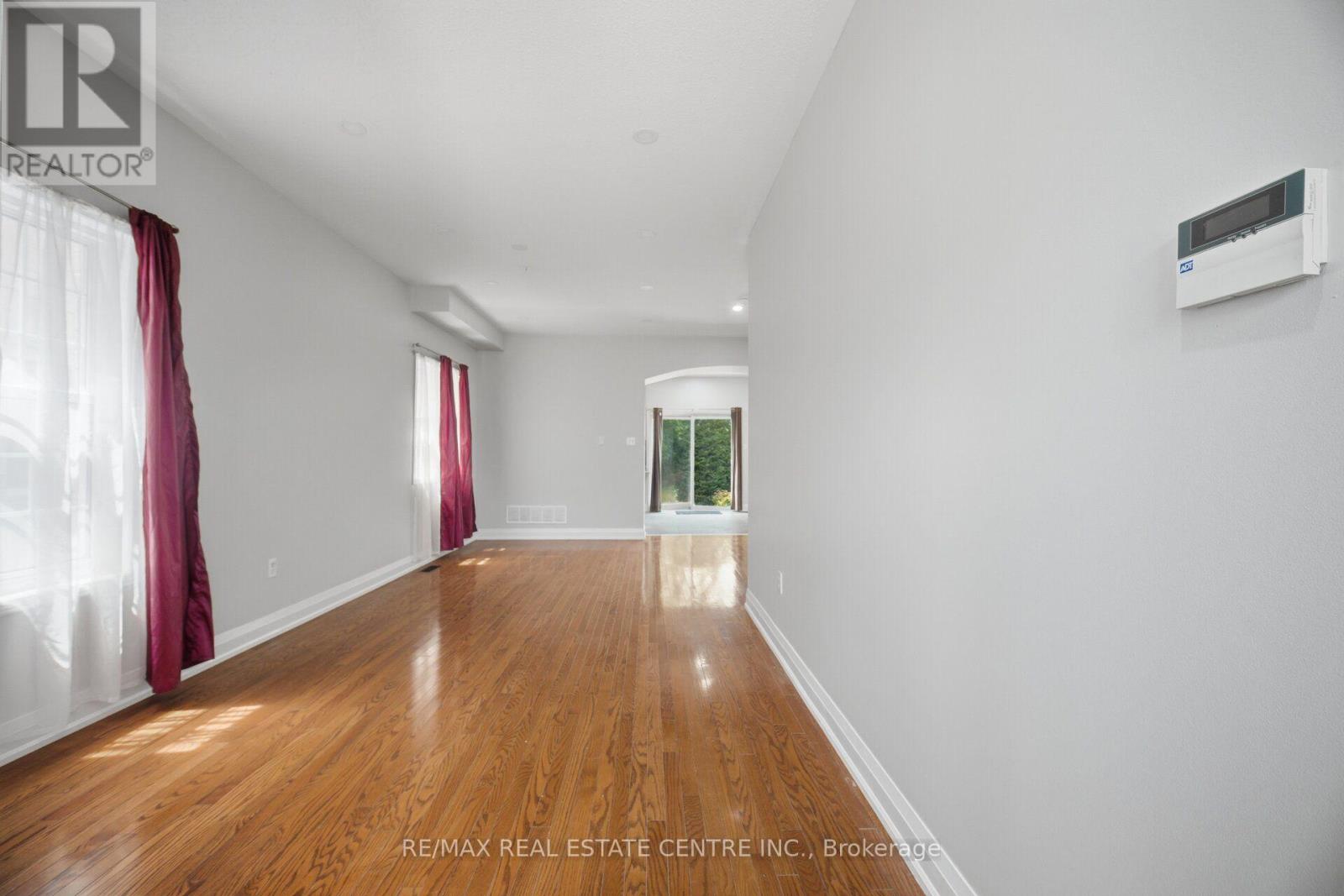 Upper Level - 3857 Brinwood Gate, Mississauga, Ontario  L5M 7H3 - Photo 5 - W13544868