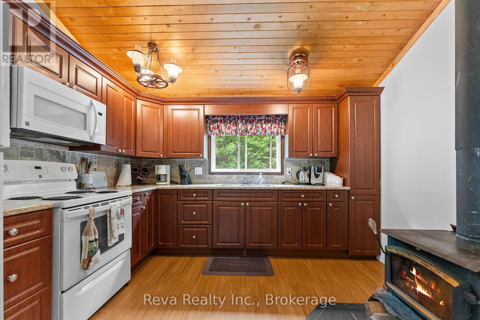 A & B - 464 Mooney Road, Hastings Highlands, Ontario  K0L 1C0 - Photo 32 - X13546378