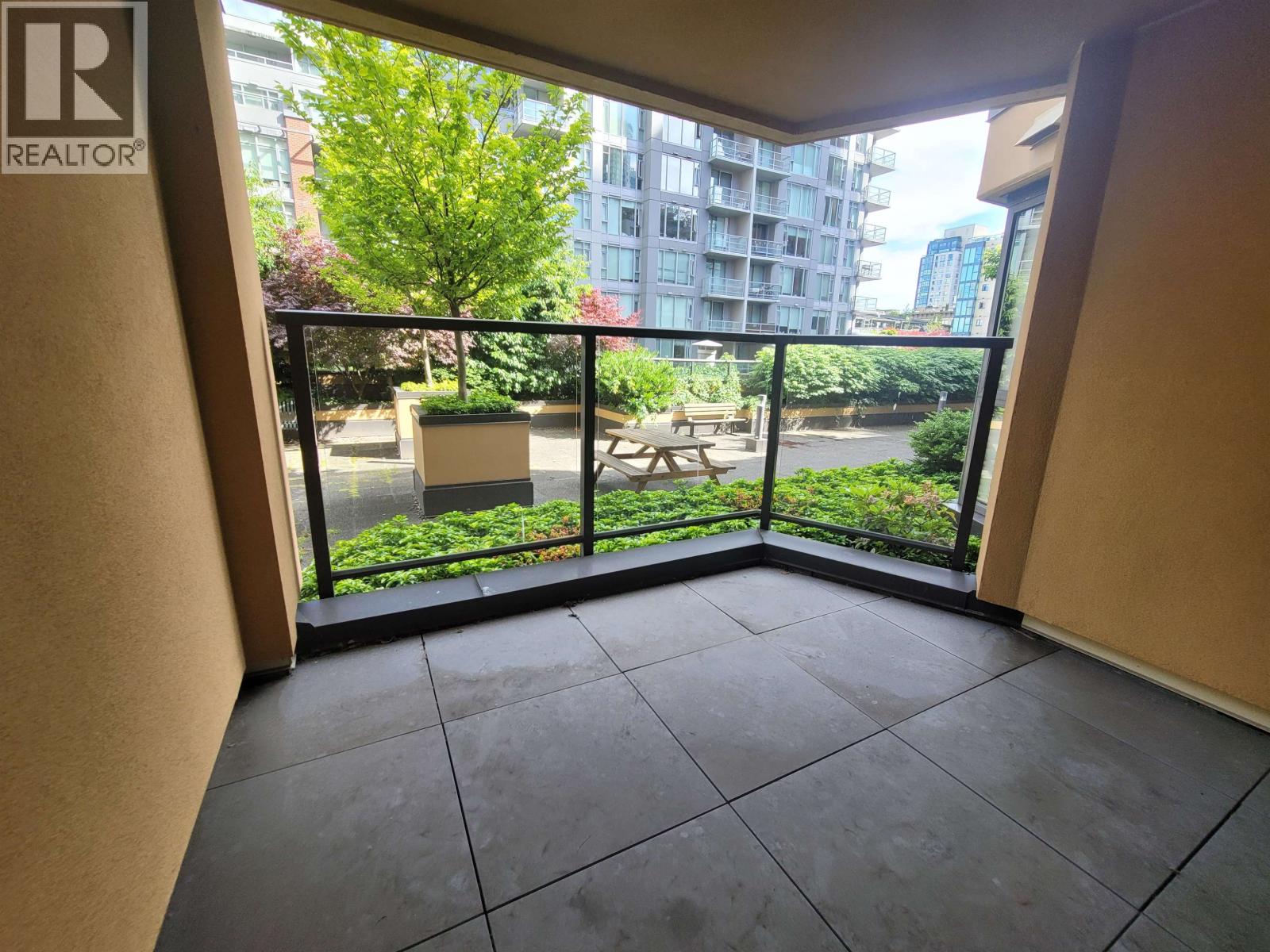 214 488 Helmcken Street, Vancouver, British Columbia  V6B 6E4 - Photo 11 - R3144528