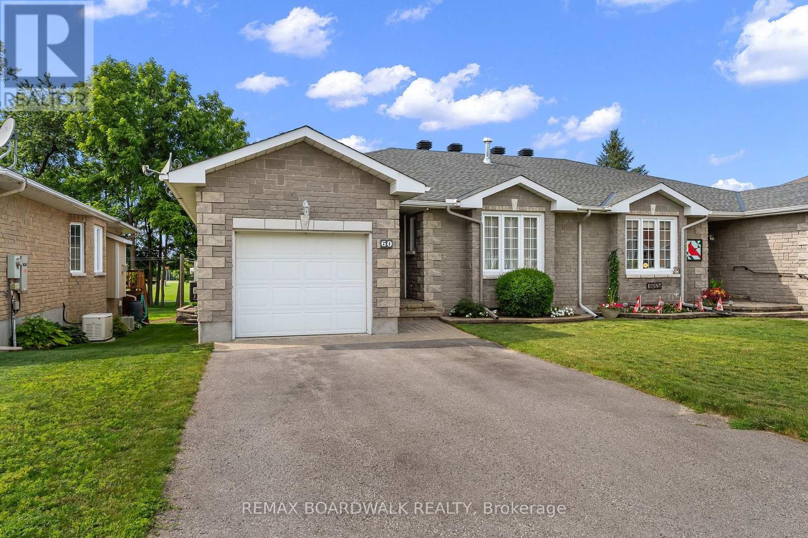 60 DR GORDON CRESCENT, North Grenville