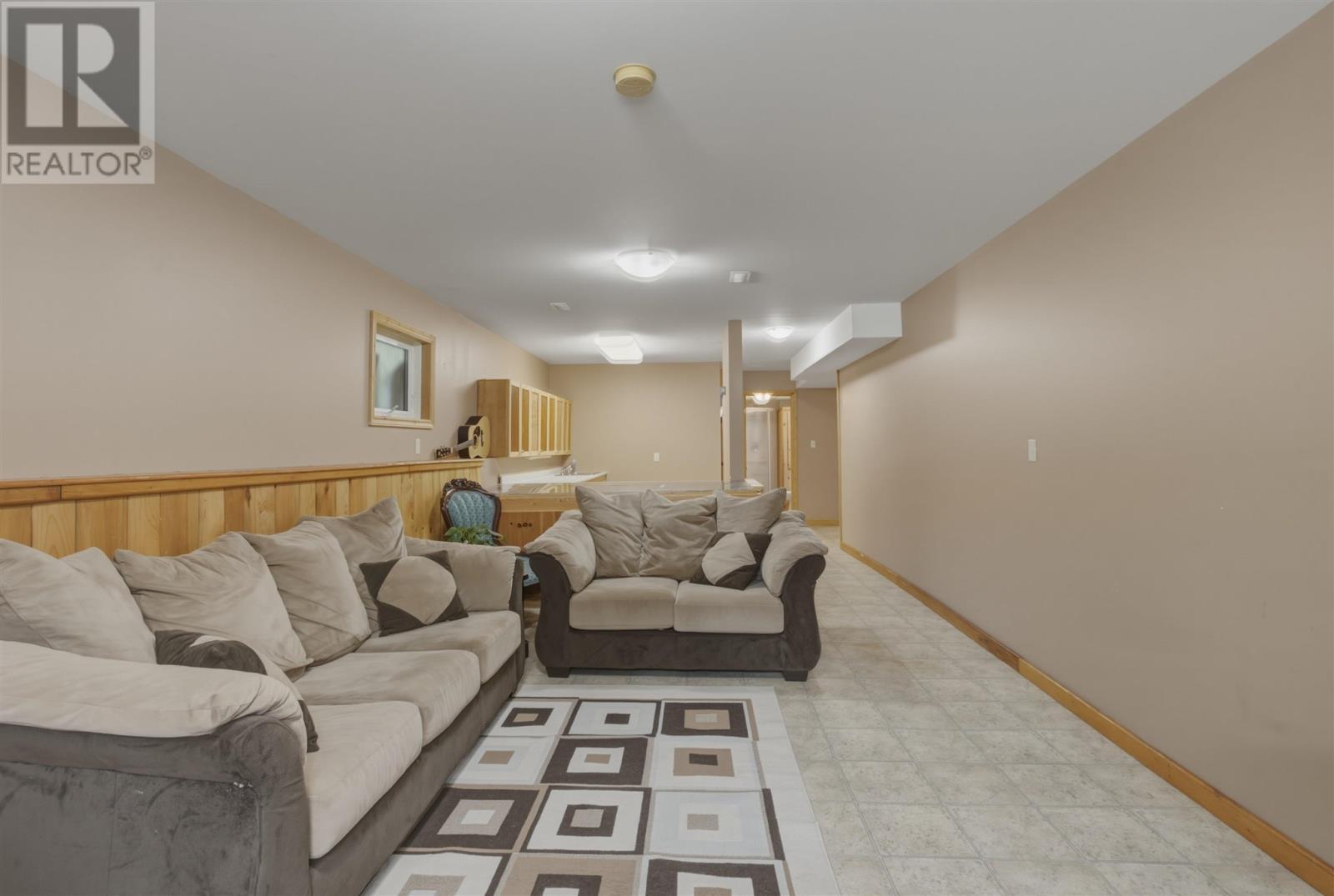 565 Walls Side Rd, Sault Ste. Marie, Ontario  P6A 6K4 - Photo 24 - SM261793