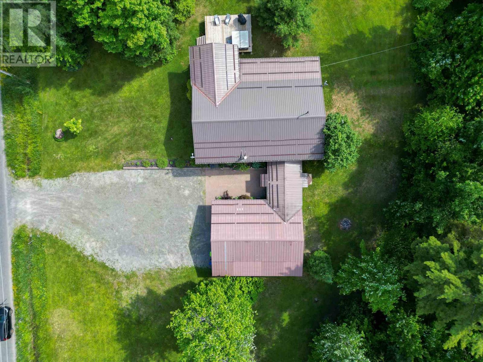 565 Walls Side Rd, Sault Ste. Marie, Ontario  P6A 6K4 - Photo 40 - SM261793