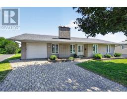 408 BELLEVUE CRESCENT, Cornwall, Ontario