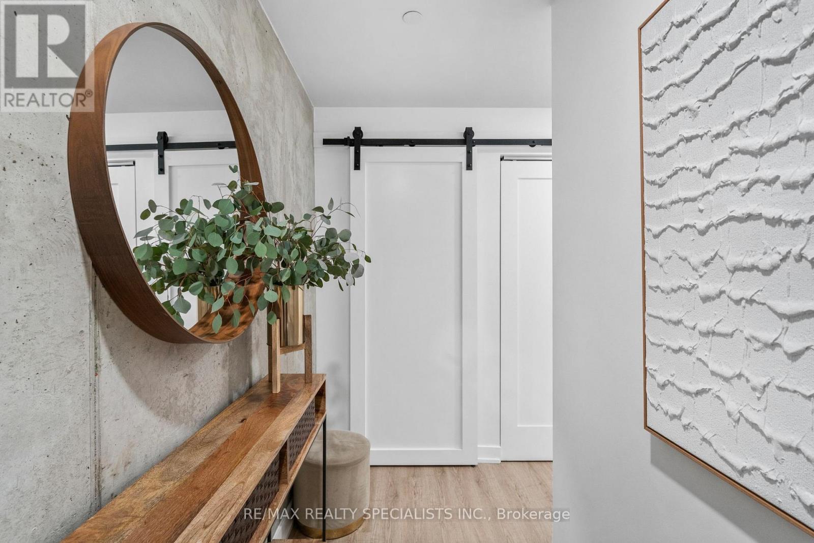 310 - 205 Manning Avenue, Toronto, Ontario  M6J 1V5 - Photo 3 - C13546342