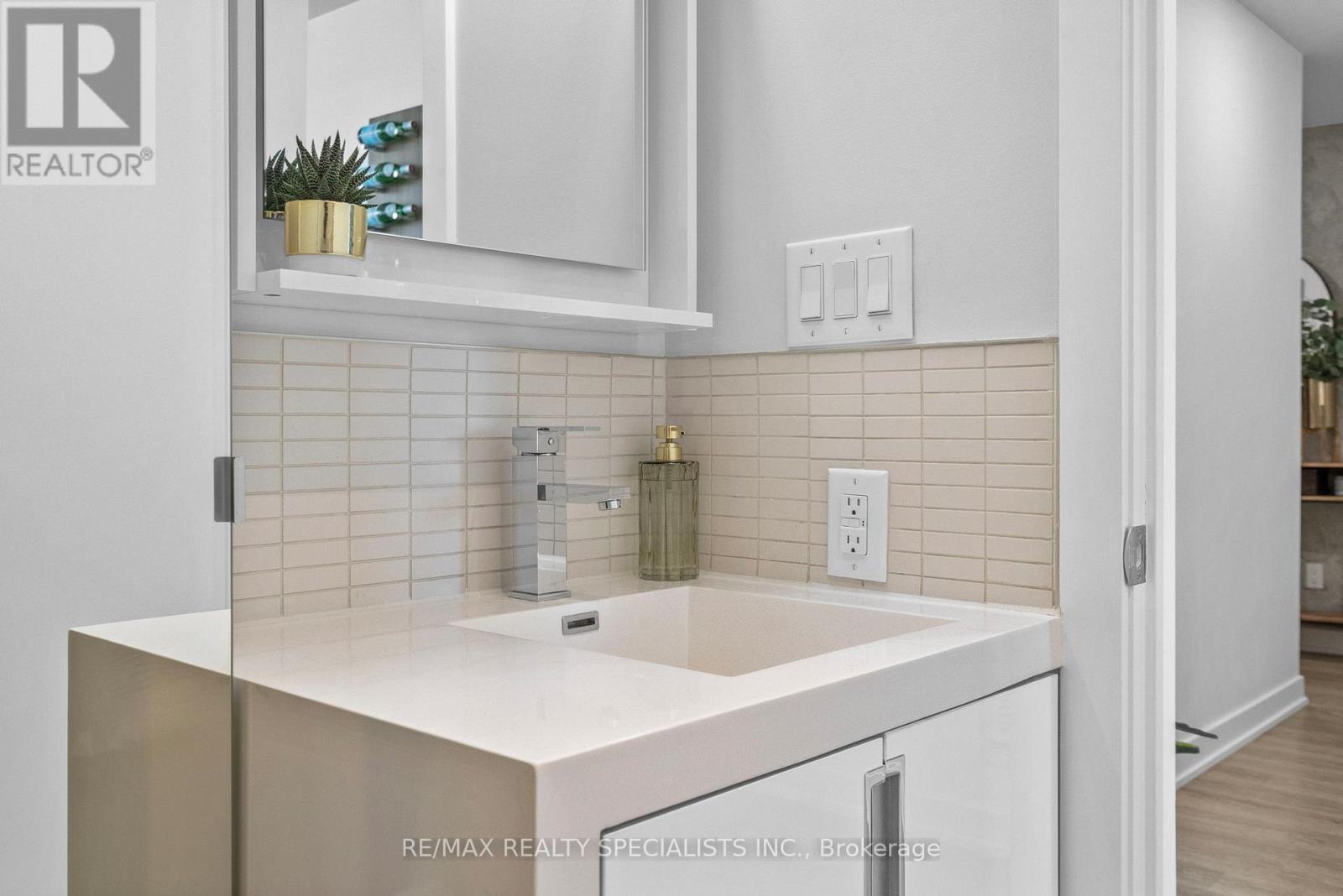 310 - 205 Manning Avenue, Toronto, Ontario  M6J 1V5 - Photo 34 - C13546342