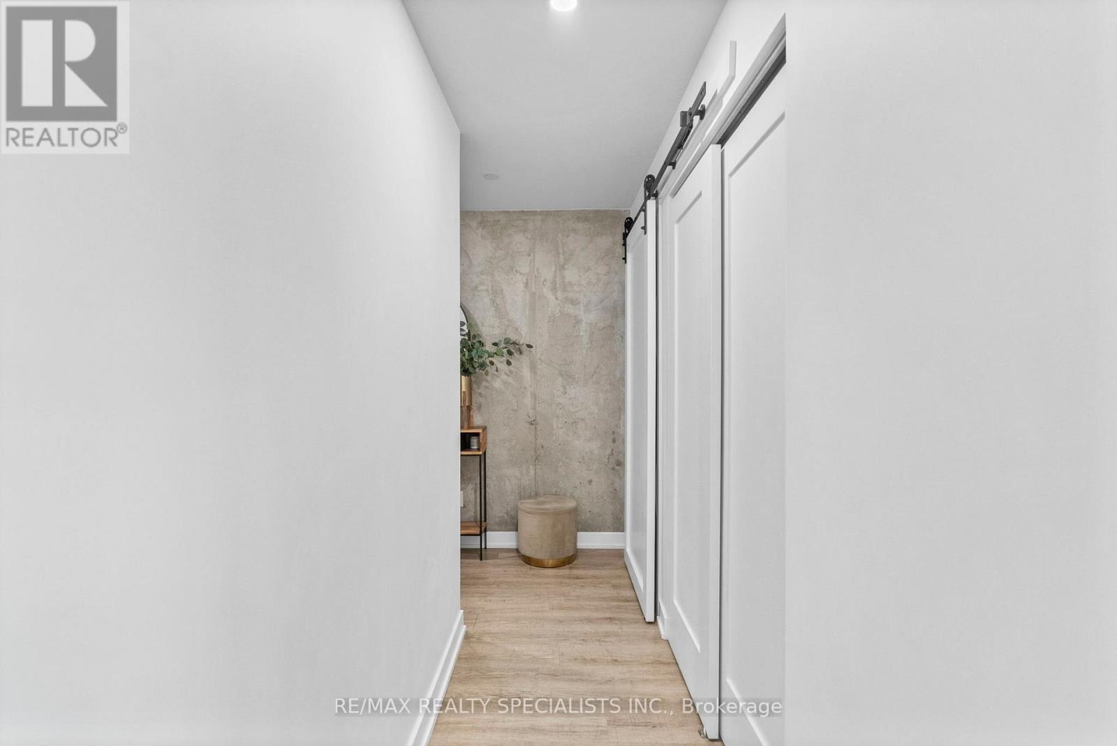 310 - 205 Manning Avenue, Toronto, Ontario  M6J 1V5 - Photo 4 - C13546342