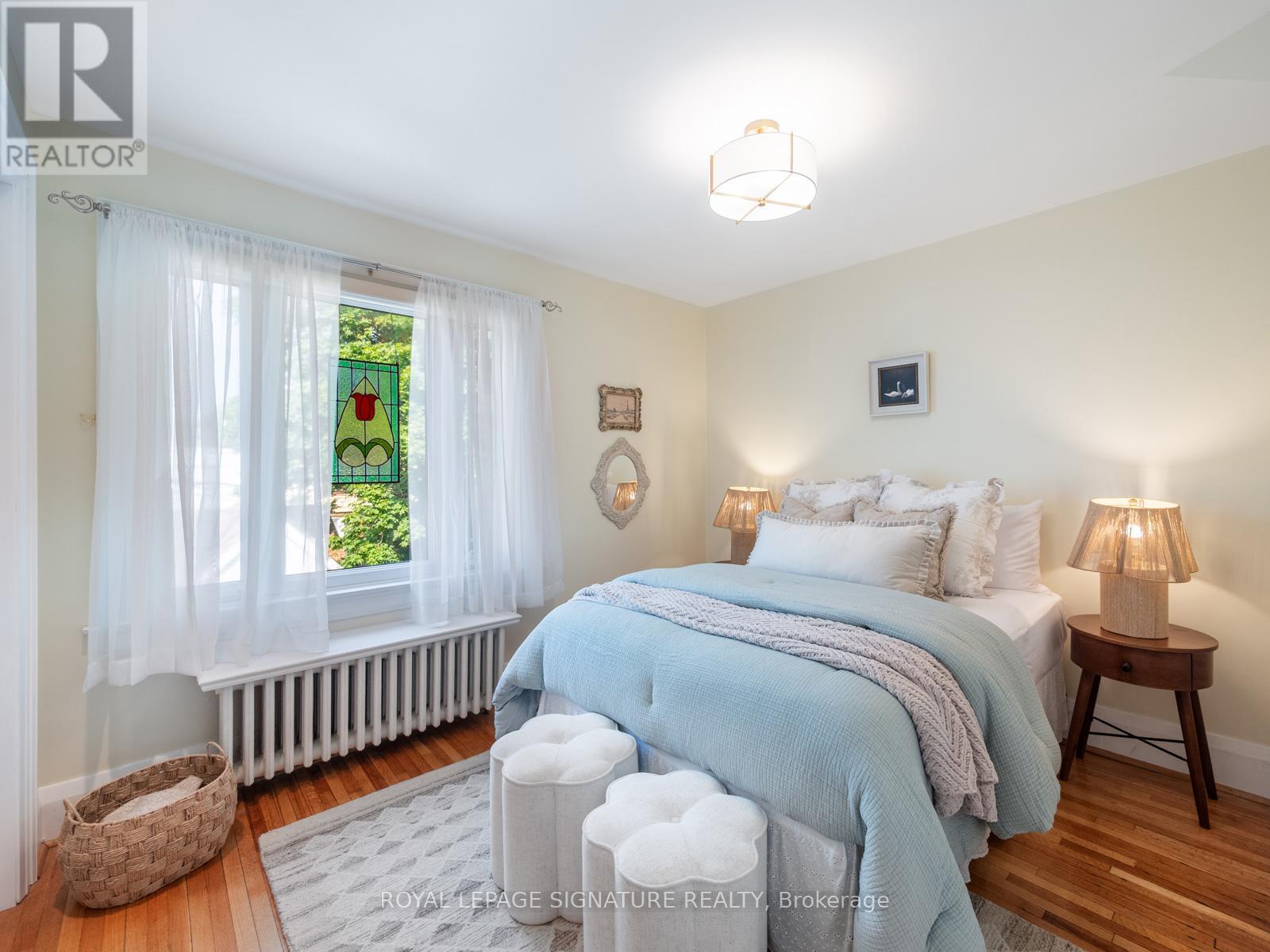4 Kimbourne Avenue, Toronto, Ontario  M4J 4J2 - Photo 16 - E13546408