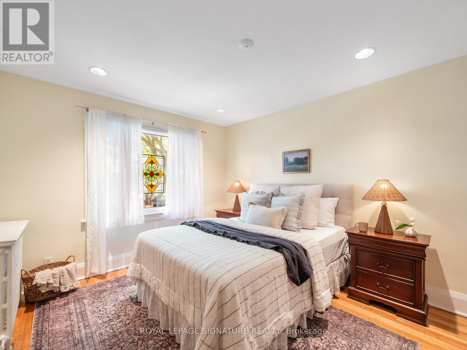 4 Kimbourne Avenue, Toronto, Ontario  M4J 4J2 - Photo 26 - E13546408