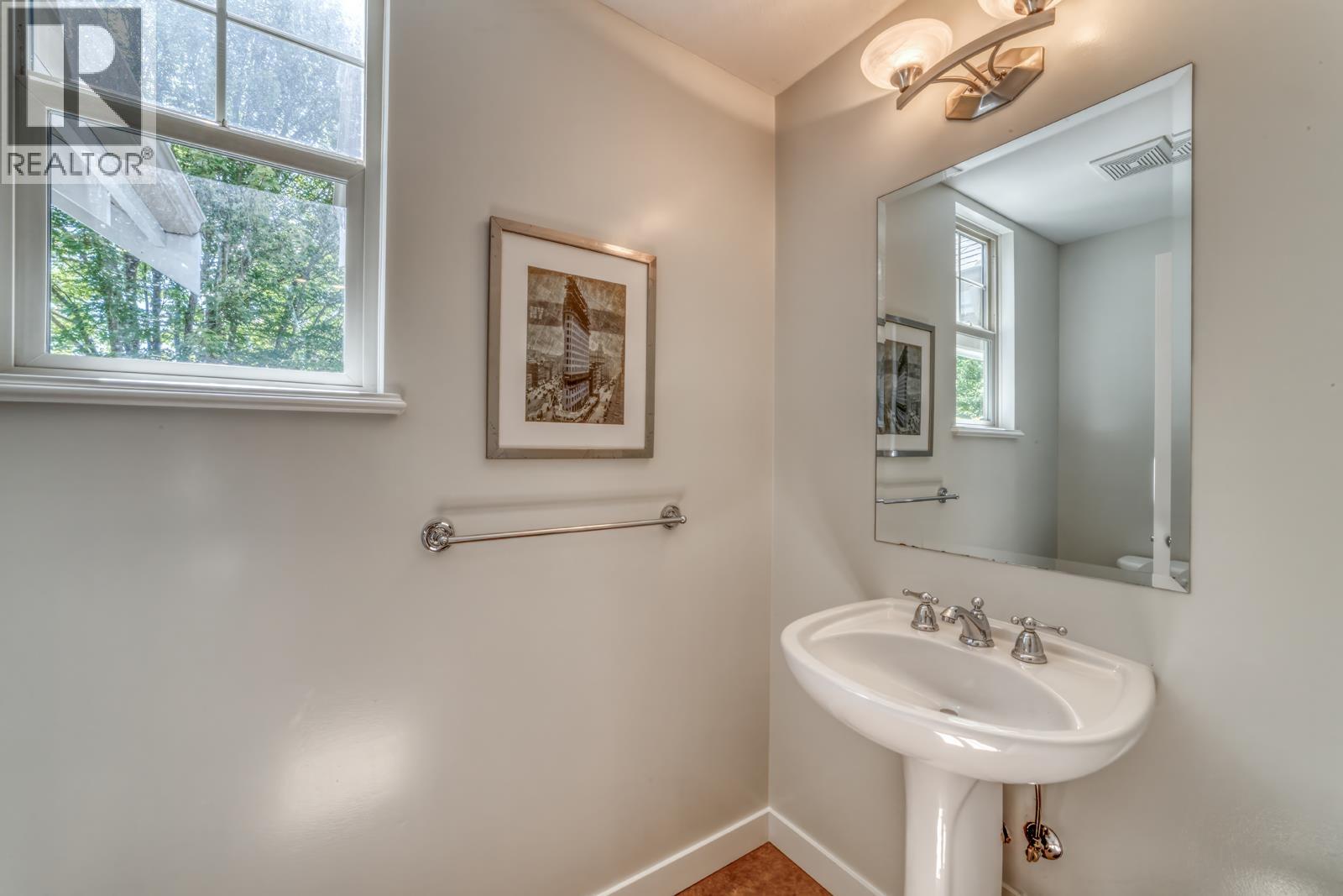 123 Maple Drive, Port Moody, British Columbia  V3H 0A7 - Photo 11 - R3144692