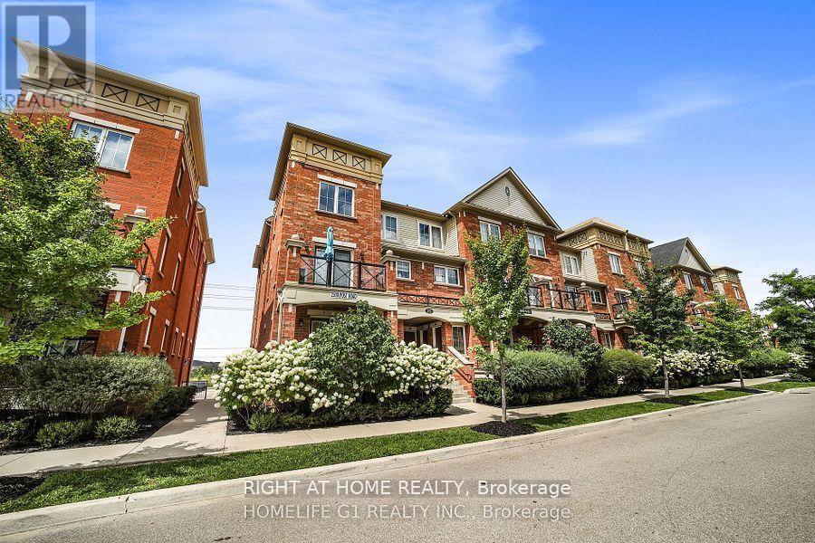 UNIT 30 - 2500 POST ROAD, Oakville, Ontario