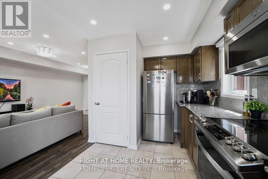 Unit 30 - 2500 Post Road, Oakville, Ontario  L6H 0K1 - Photo 12 - W13546404
