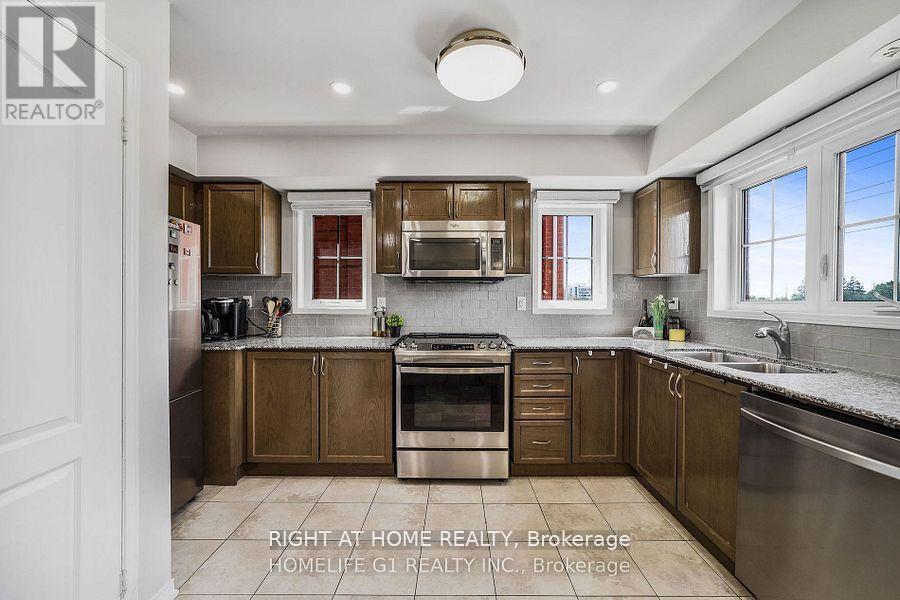 Unit 30 - 2500 Post Road, Oakville, Ontario  L6H 0K1 - Photo 7 - W13546404