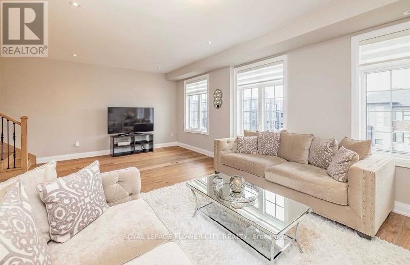 3079 Postridge Drive, Oakville, Ontario L6H 0S1 - Photo 6 - W13544292