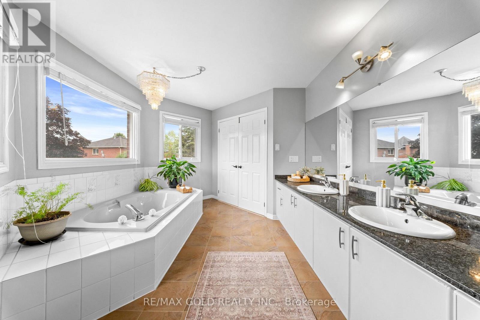 14 Shadywood Road, Brampton, Ontario  L6Z 4M6 - Photo 27 - W13546208
