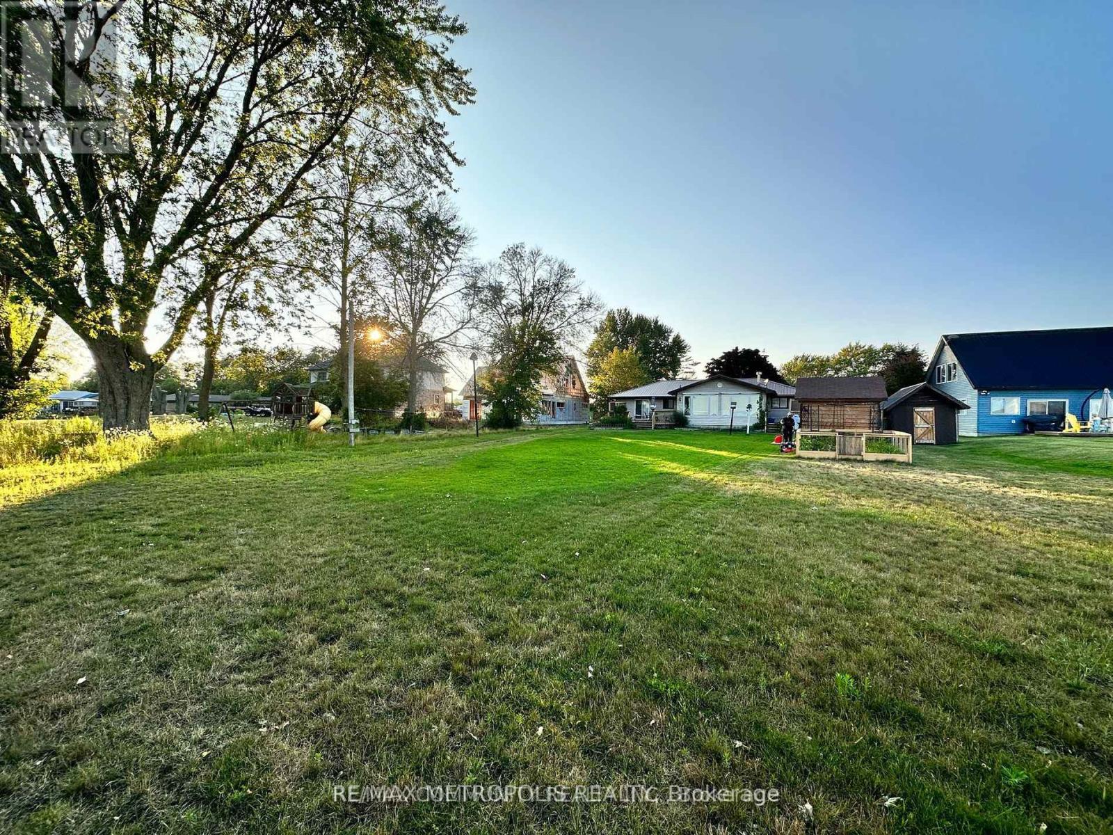 498 Hiscock Shores Road, Prince Edward County, Ontario  K0K 1L0 - Photo 19 - X13546350