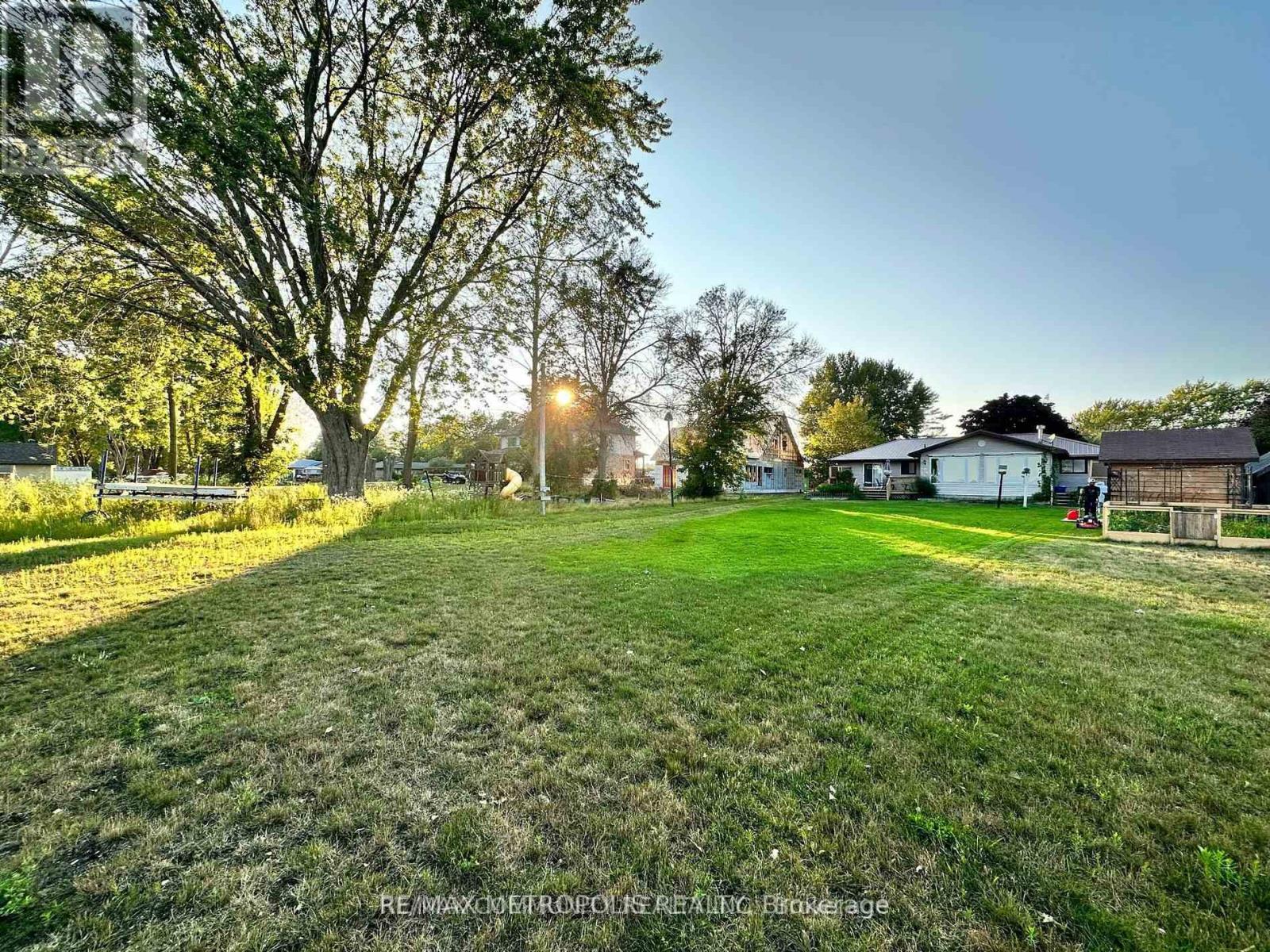 498 Hiscock Shores Road, Prince Edward County, Ontario  K0K 1L0 - Photo 24 - X13546350