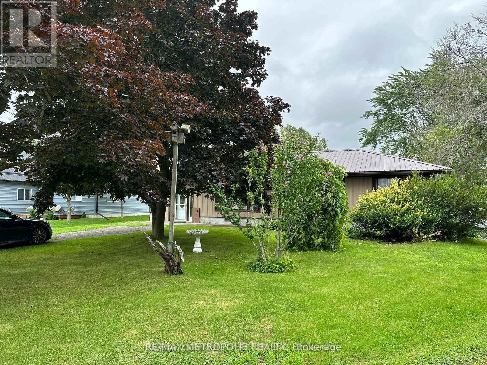 498 Hiscock Shores Road, Prince Edward County, Ontario  K0K 1L0 - Photo 30 - X13546350