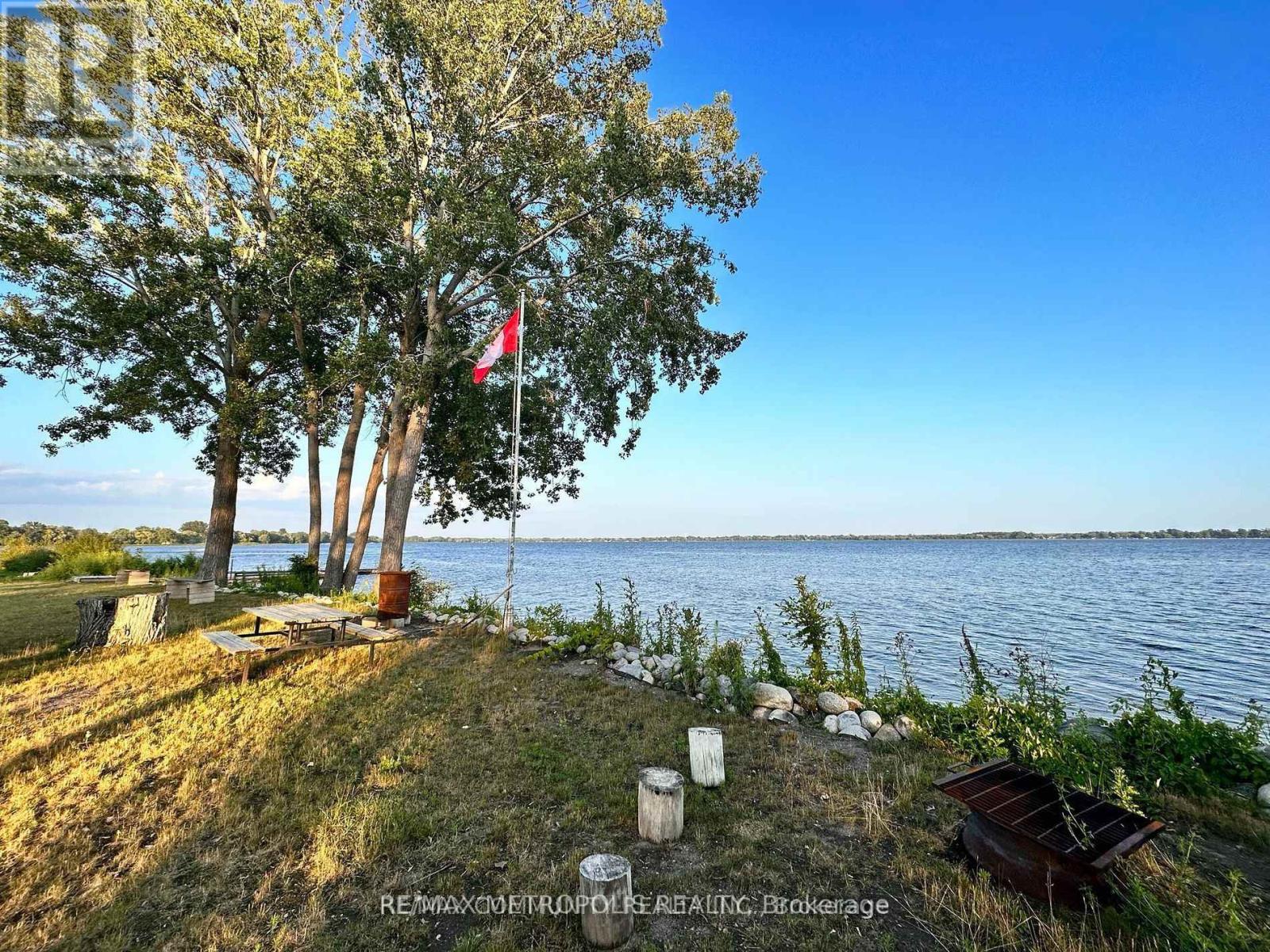 498 Hiscock Shores Road, Prince Edward County, Ontario  K0K 1L0 - Photo 5 - X13546350