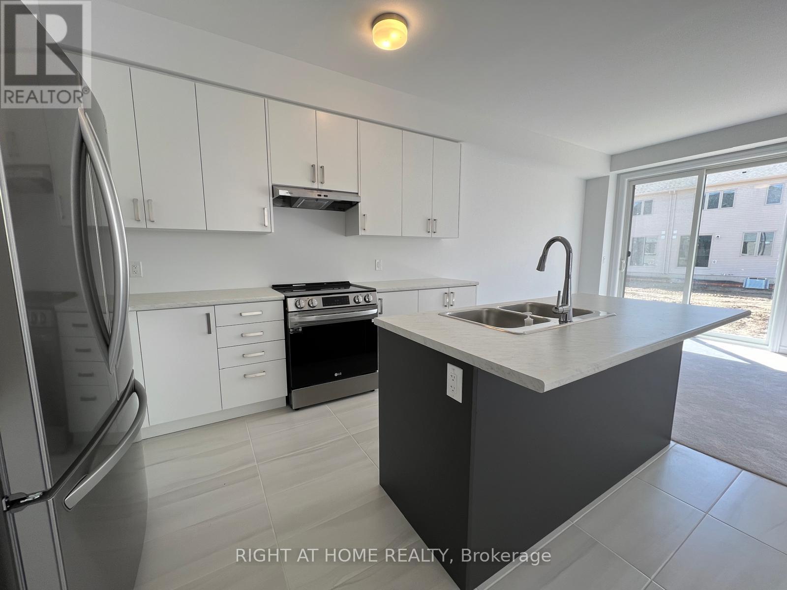 44 Gauley Drive, Centre Wellington, Ontario  N1M 0K4 - Photo 9 - X13546422