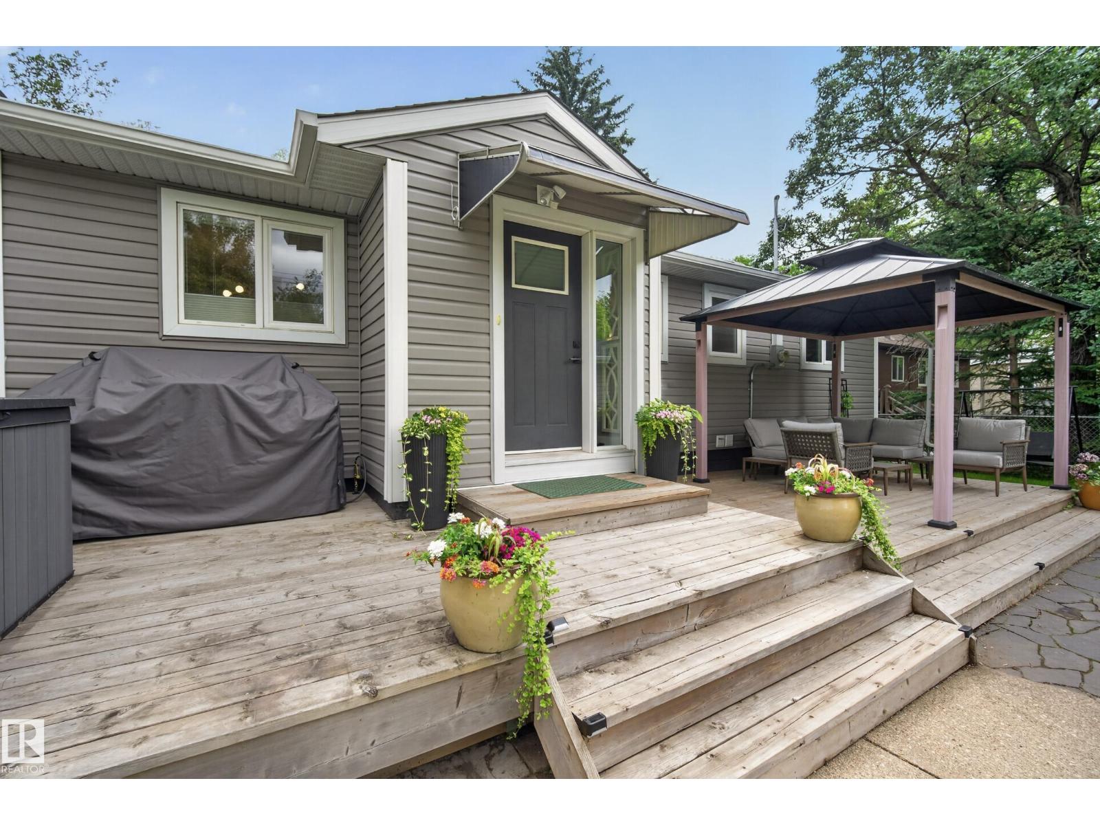 10804 135 St NW, Edmonton, Alberta  T5M 1J6 - Photo 40 - E4498035