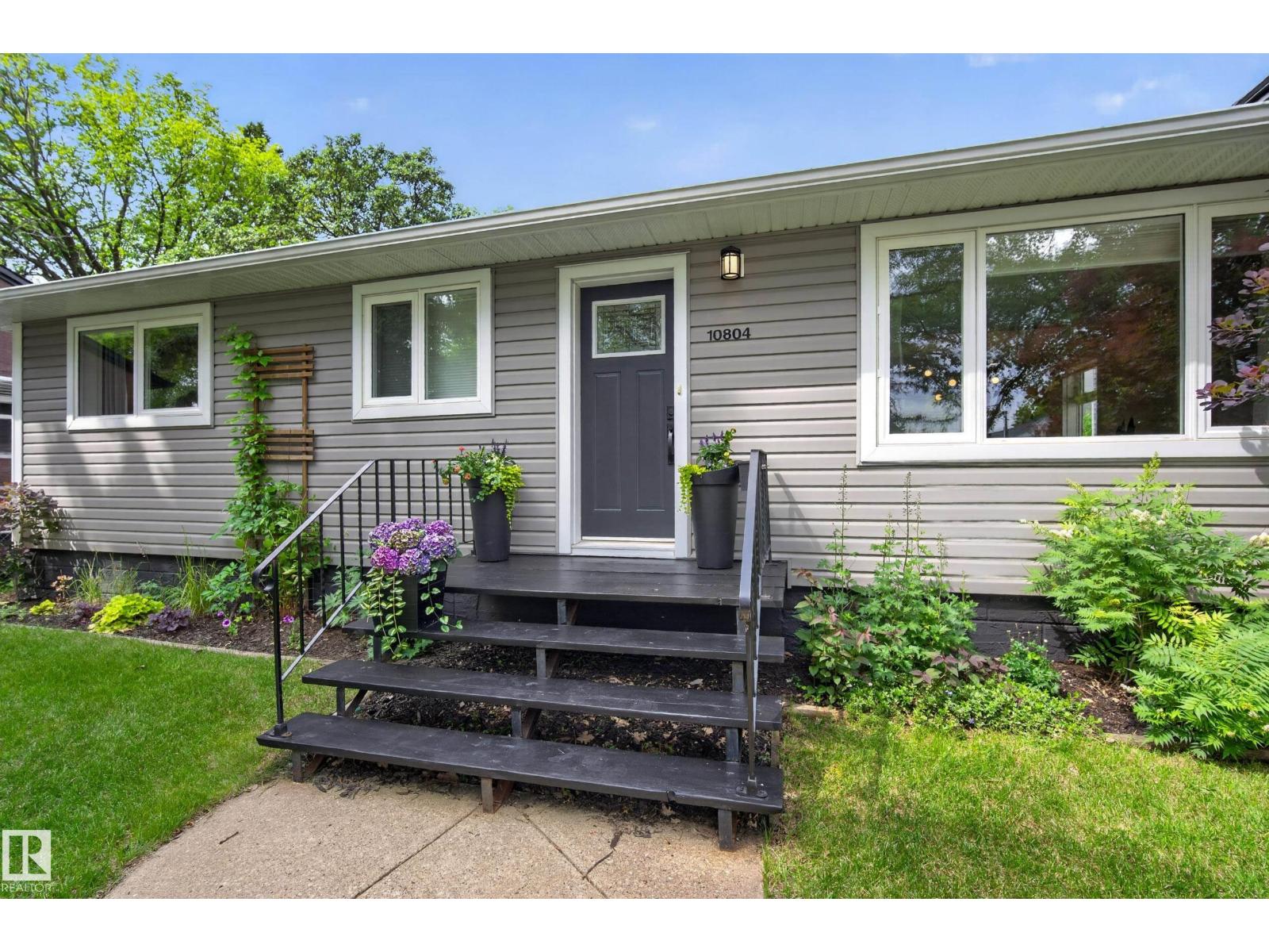 10804 135 ST NW, Edmonton