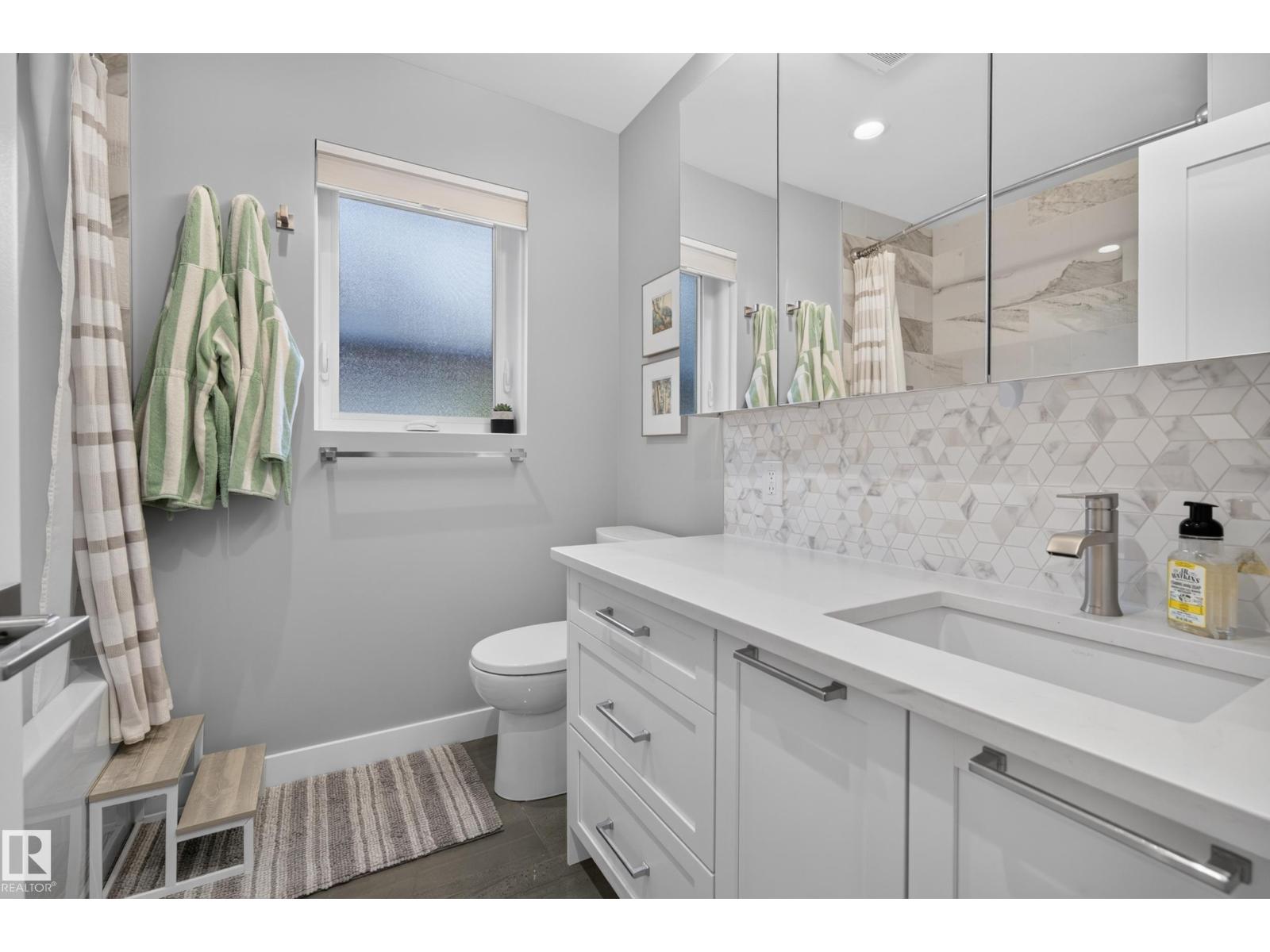 10804 135 St NW, Edmonton, Alberta  T5M 1J6 - Photo 21 - E4498035
