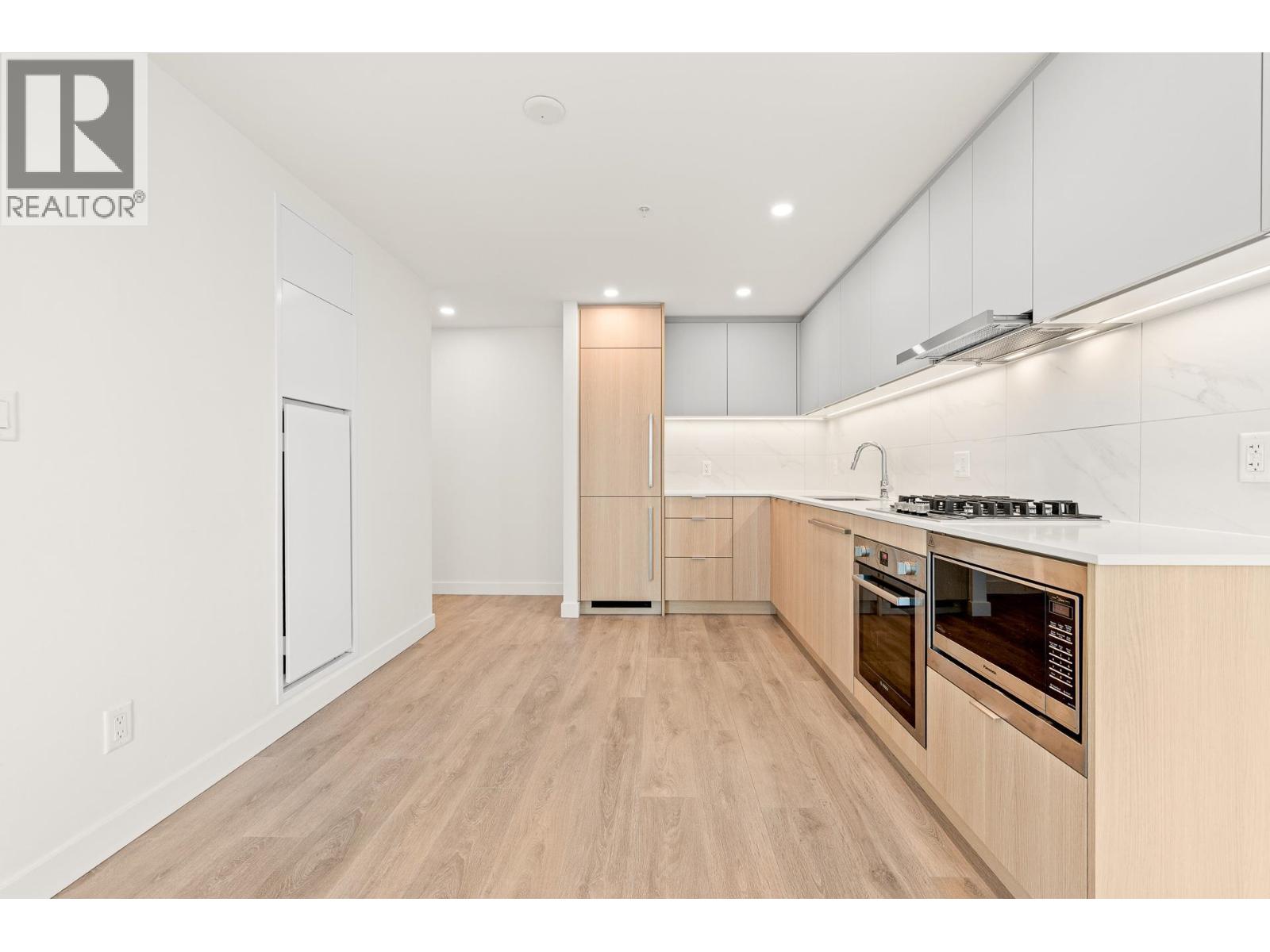 2206 318 Alderson Avenue, Coquitlam, British Columbia  V3K 0J1 - Photo 5 - R3144444