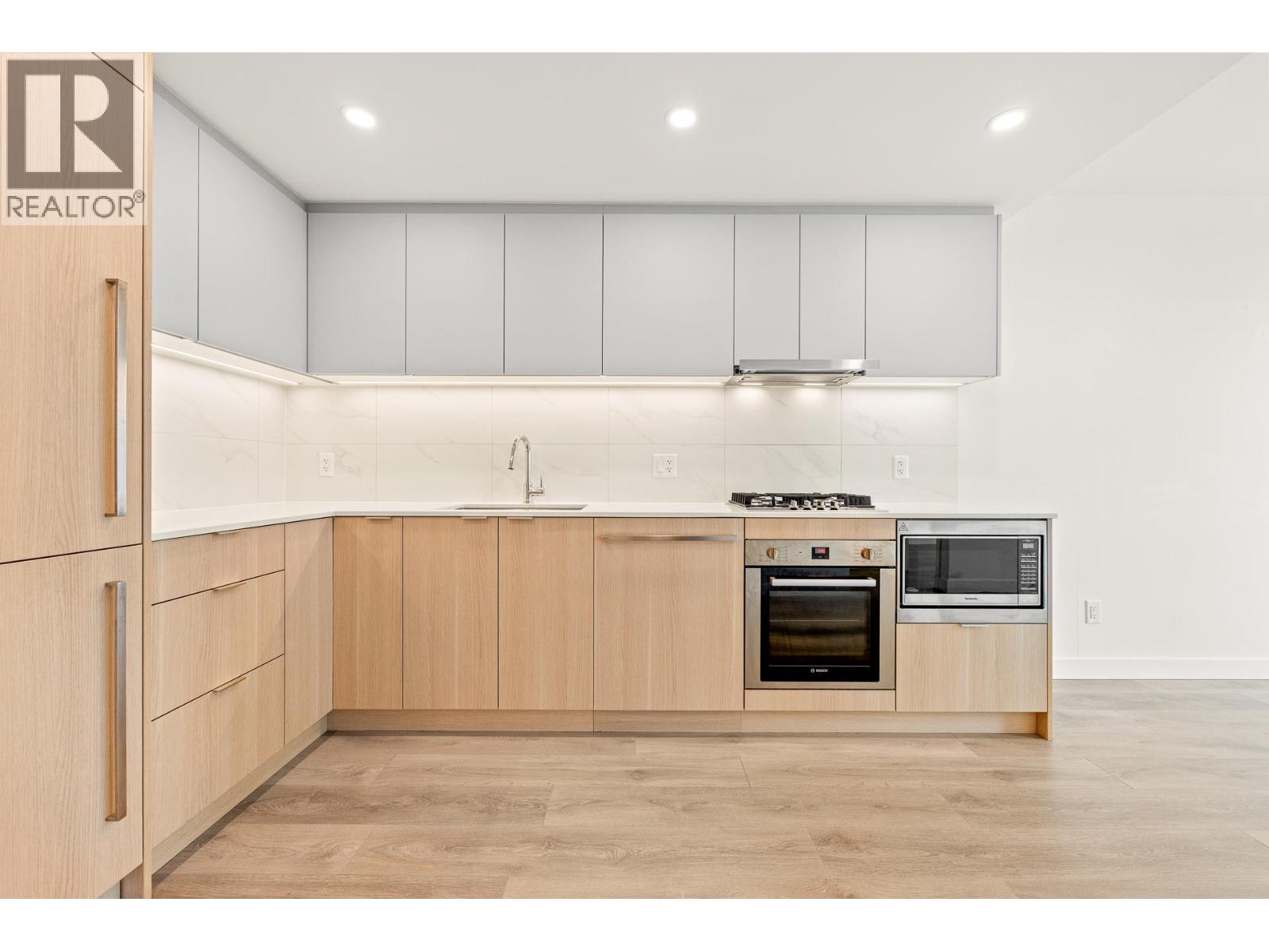 2206 318 Alderson Avenue, Coquitlam, British Columbia  V3K 0J1 - Photo 6 - R3144444
