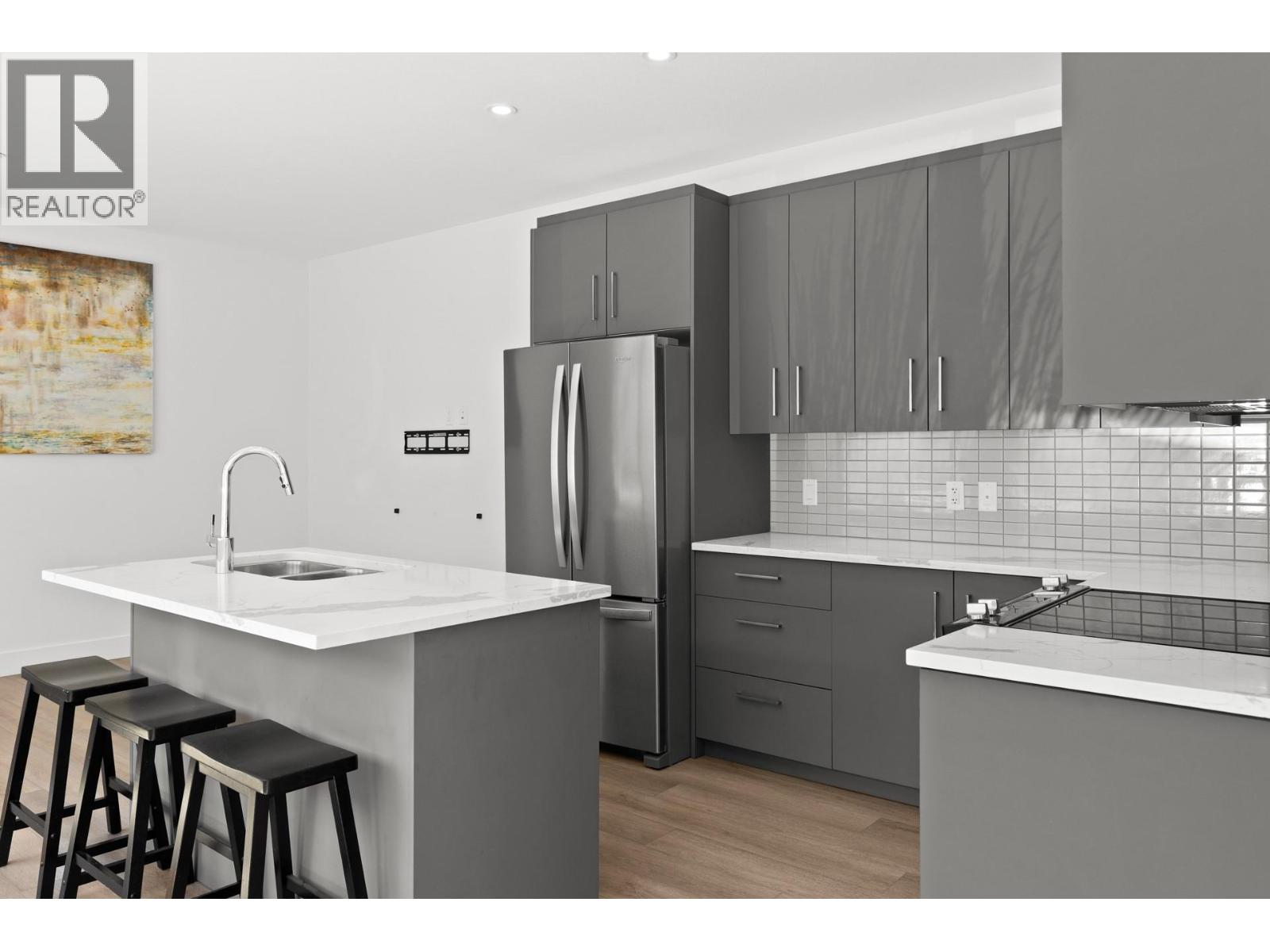 3434 Mckinley Beach Drive Unit# 103, Kelowna, British Columbia  V1V 0H3 - Photo 6 - 10394207