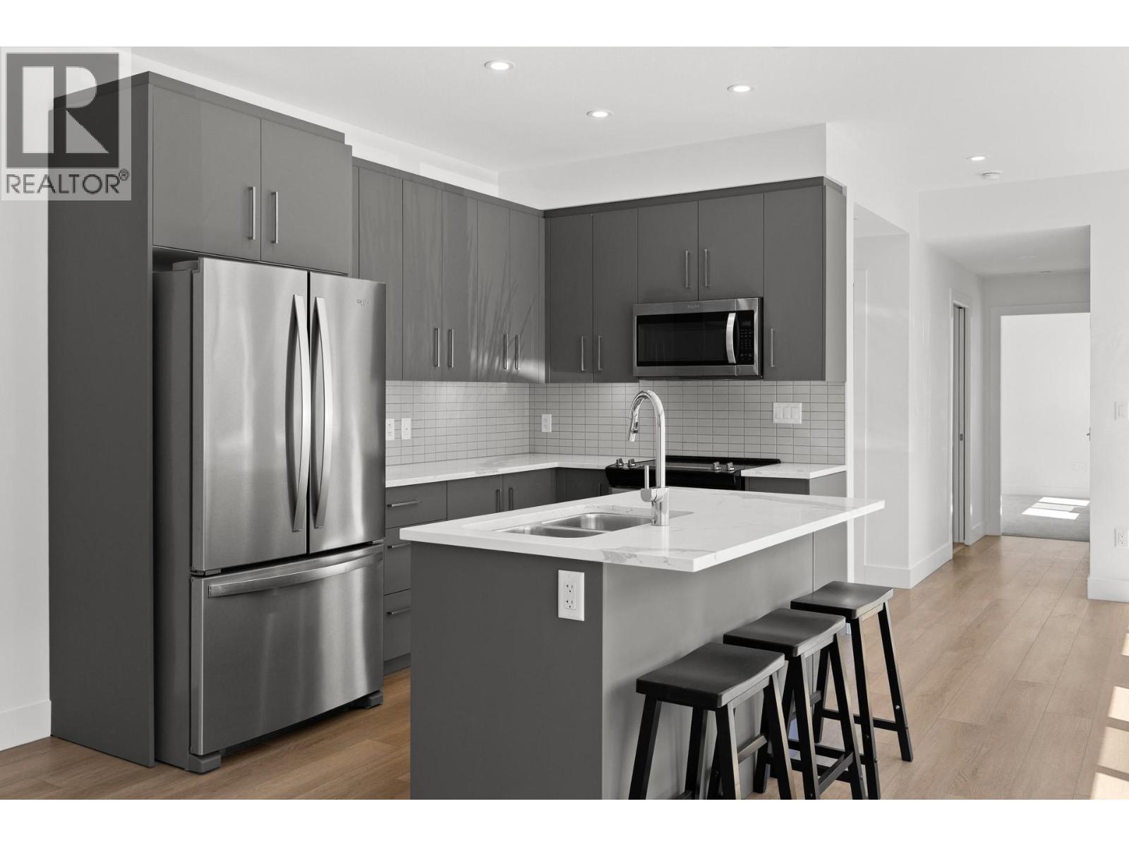 3434 Mckinley Beach Drive Unit# 103, Kelowna, British Columbia  V1V 0H3 - Photo 10 - 10394207
